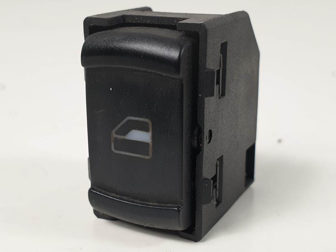 MANDO ELEVALUNAS DELANTERO DERECHO - 3B0959855 - VOLKSWAGEN - BORA BERLINA (1J2)
