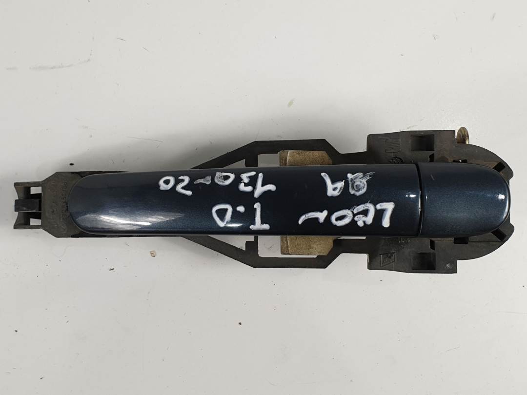 Poignée extérieure arrière droite - 1M0837885C - SEAT - LEON (1M1)