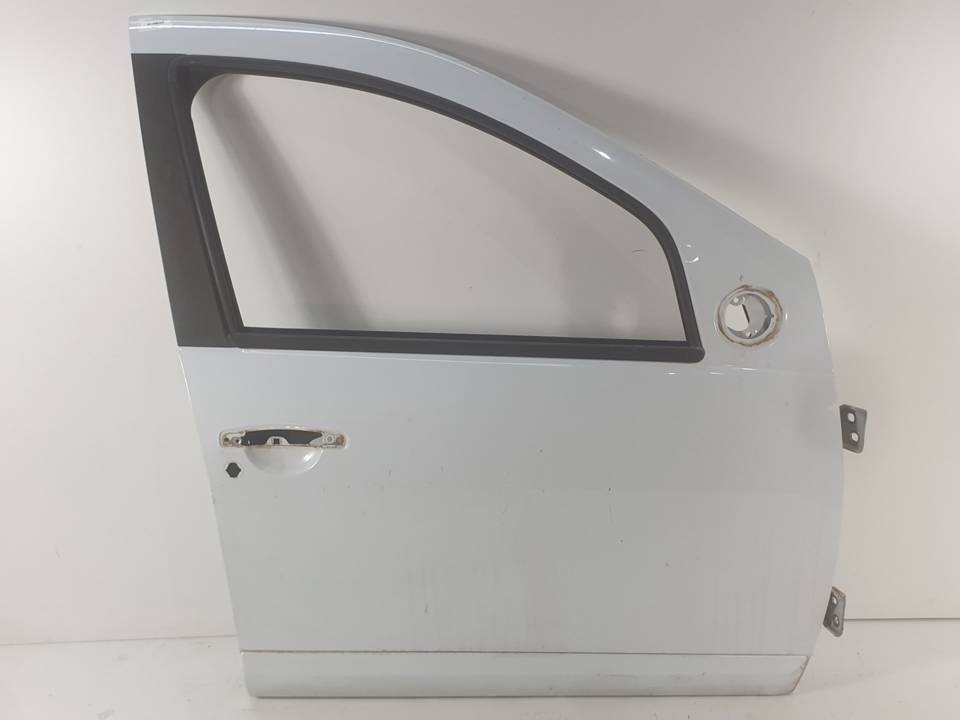 PUERTA DELANTERA DERECHA DACIA SANDERO Autodesguaces Alicante