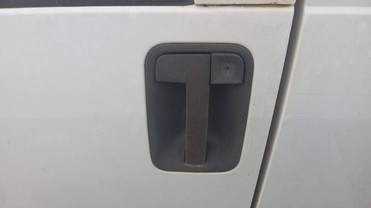 MANETA EXTERIOR DELANTERA IZQUIERDA