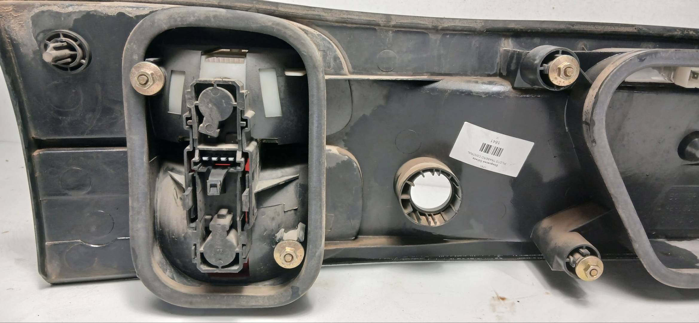 Foto 2 de Piloto Trasero Central Renault Laguna (b56) (1994–1998)