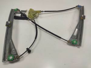 ELEVALUNAS DELANTERO IZQUIERDO 80701002R RENAULT LAGUNA III Autodesguaces Alicante