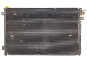 CONDENSADOR / RADIADOR AIRE ACONDICIONADO XR8H19E839BK JAGUAR S-TYPE Autodesguaces Alicante