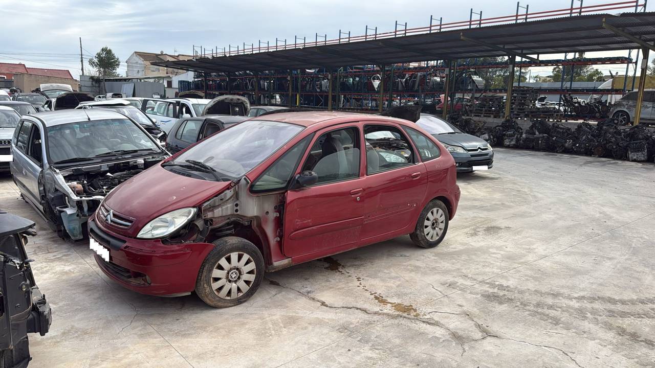 Imagen del vehículo CITROEN XSARA PICASSO