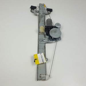 ELEVALUNAS DELANTERO IZQUIERDO 807305FA1A NISSAN MICRA V (K14) Autodesguaces Alicante