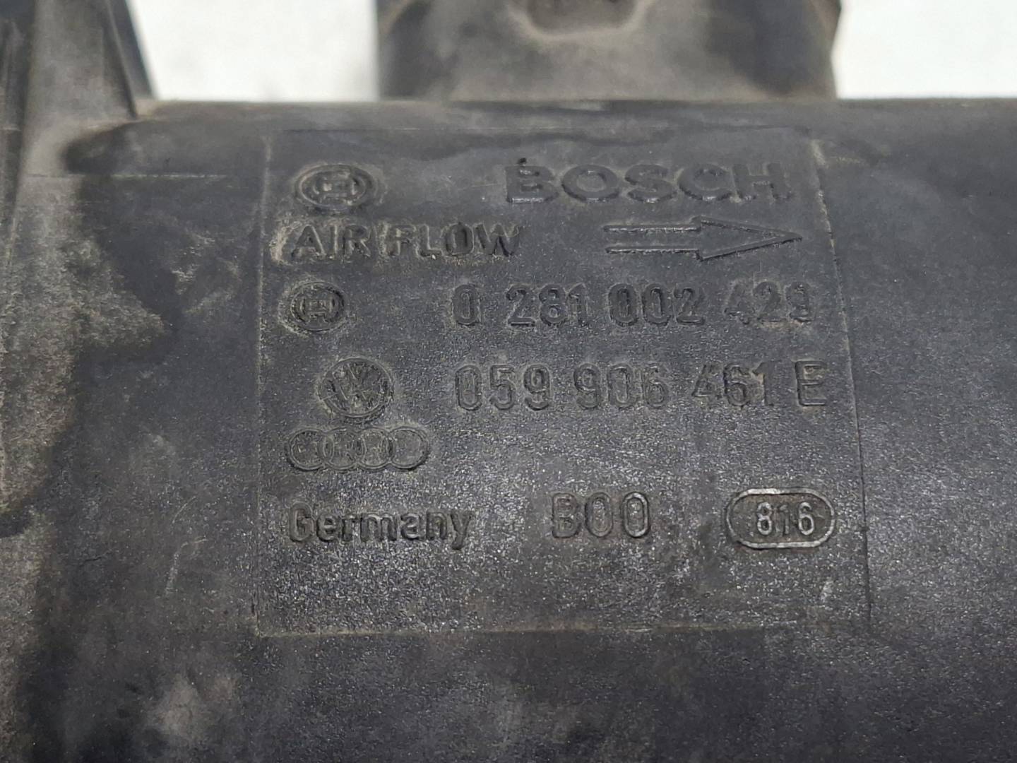 Foto 4 de Caudalimetro Audi A6 Avant (4b5) (1998–2001)