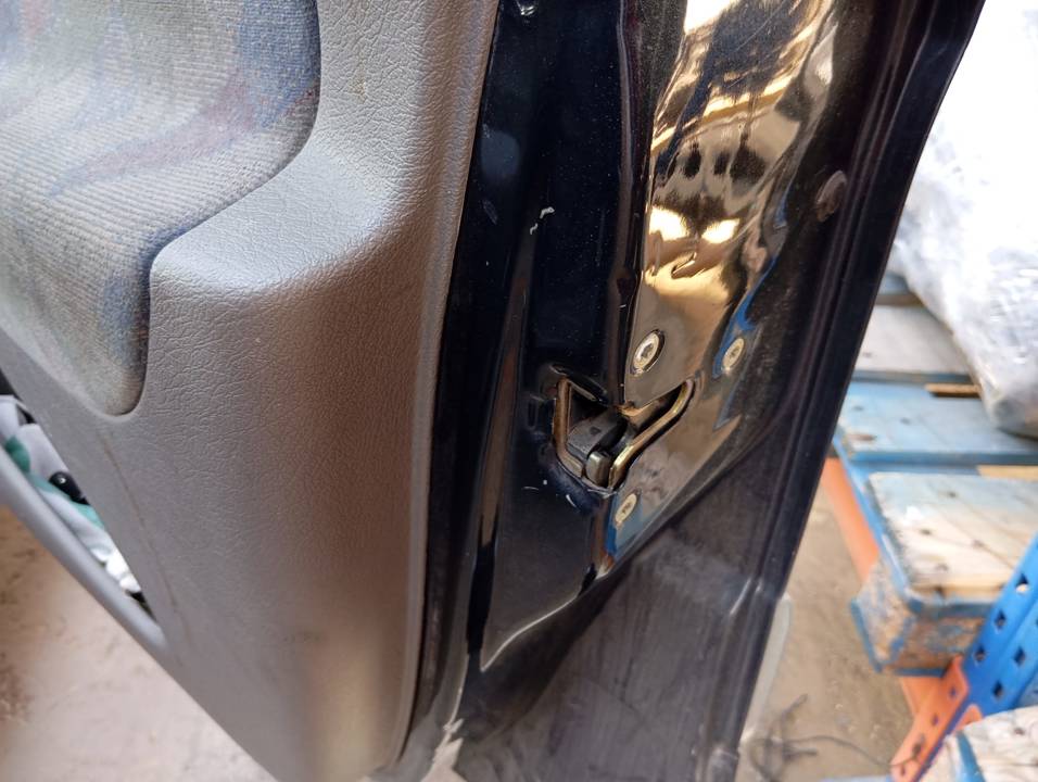 CERRADURA PUERTA DELANTERA DERECHA