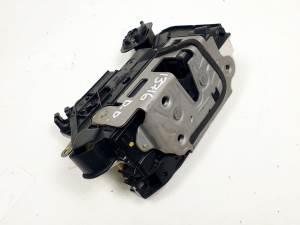 CERRADURA PUERTA DELANTERA DERECHA 6V1837016C SKODA SUPERB (3V3) Autodesguaces Alicante