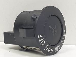 INTERRUPTOR 697778901 MINI CABRIO (R52) Autodesguaces Alicante