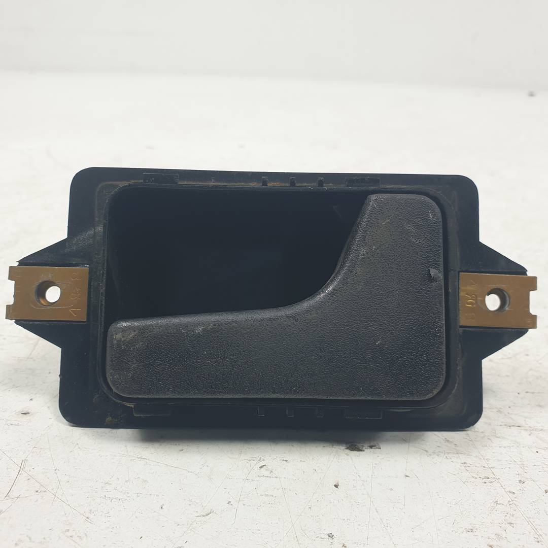 MANETA INTERIOR DELANTERA DERECHA - 51211926305 - BMW - SERIE 5 (E28)