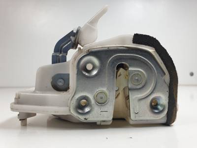 CERRADURA PUERTA TRASERA IZQUIERDA G04G10LA MAZDA CX-5 Autodesguaces Alicante