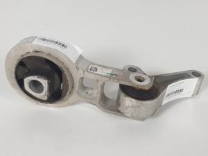SOPORTE MOTOR TRASERO 00520268390 FIAT TIPO II (356) SEDAN Autodesguaces Alicante
