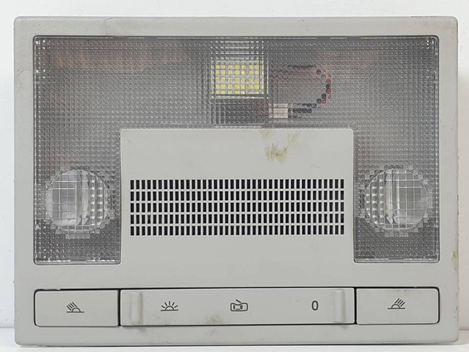 LUZ INTERIOR 5P0947105E SEAT LEON (1P1) Autodesguaces Alicante