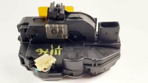 CERRADURA PUERTA TRASERA IZQUIERDA 13503807 OPEL INSIGNIA BERLINA Autodesguaces Alicante