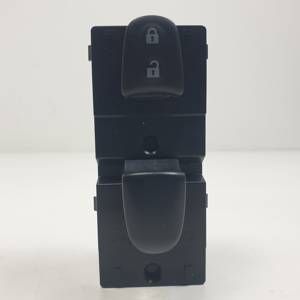 MANDO ELEVALUNAS DELANTERO DERECHO 254111KA5A NISSAN JUKE (F15) Autodesguaces Alicante