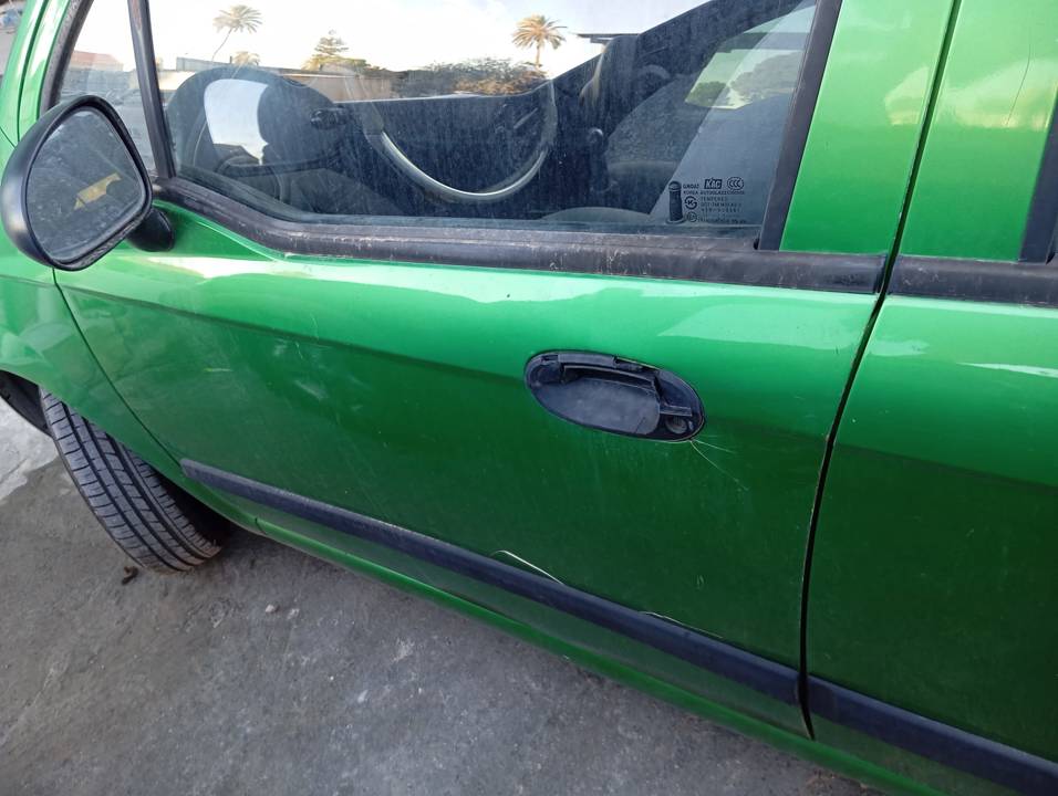 CERRADURA PUERTA DELANTERA IZQUIERDA