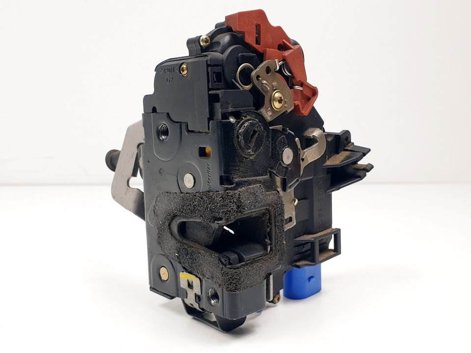 CERRADURA PUERTA TRASERA IZQUIERDA - 4E0839015 - AUDI - A8 (4E2)