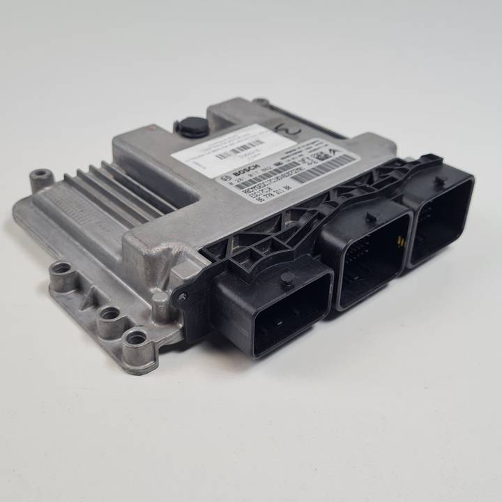 CENTRALITA MOTOR UCE 0281017862 CITROEN C4 BERLINA (B7) Autodesguaces Alicante