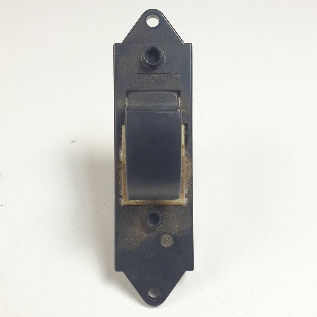 MANDO ELEVALUNAS TRASERO DERECHO - MR587944 - CITROEN - C4 AIRCROSS