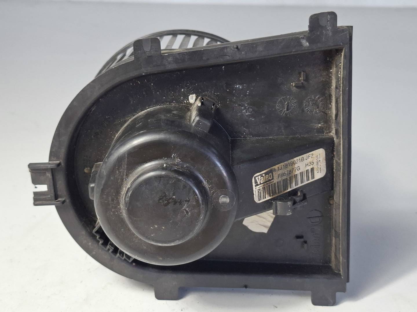 Foto 2 de Ventilador Calefaccion Volkswagen Golf IV Berlina (1j1) (1997–2003)