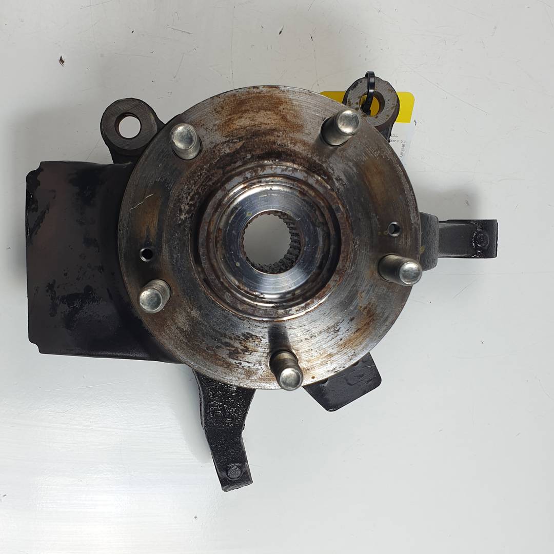 MANGUETA DELANTERA IZQUIERDA - HYUNDAI - i30CW (GD)