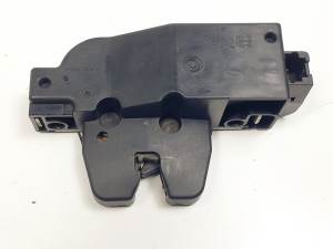 CERRADURA MALETERO / PORTON 9652483180 CITROEN C5 BREAK Autodesguaces Alicante