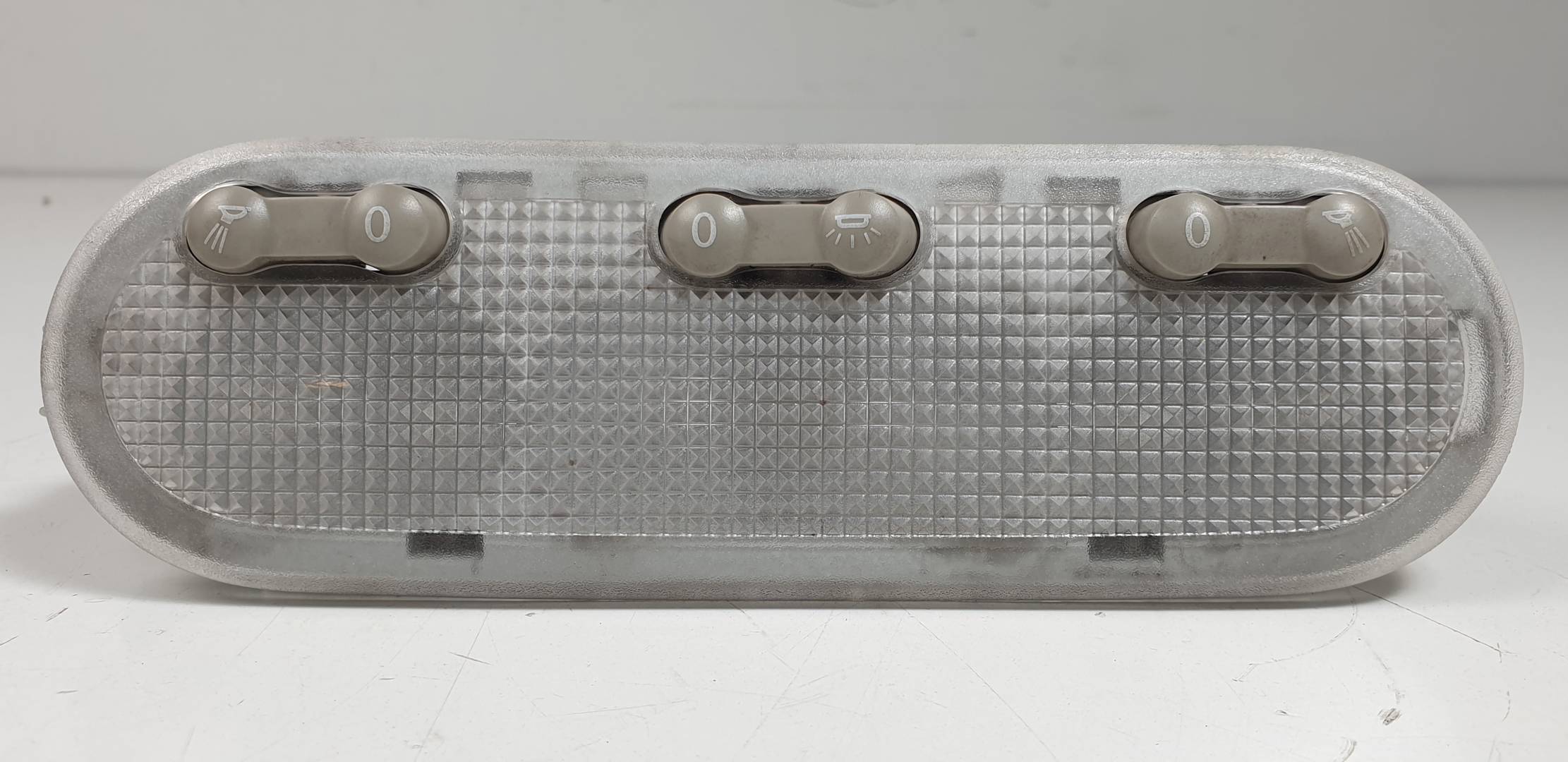 LUZ INTERIOR - NISSAN - NV 200 (M20)