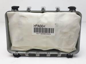 AIRBAG DELANTERO DERECHO 7030A429 MITSUBISHI ASX (GA0W) Autodesguaces Alicante