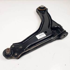 BRAZO SUSPENSION INFERIOR DELANTERO DERECHO MERCEDES CLASE V (W638) Autodesguaces Alicante