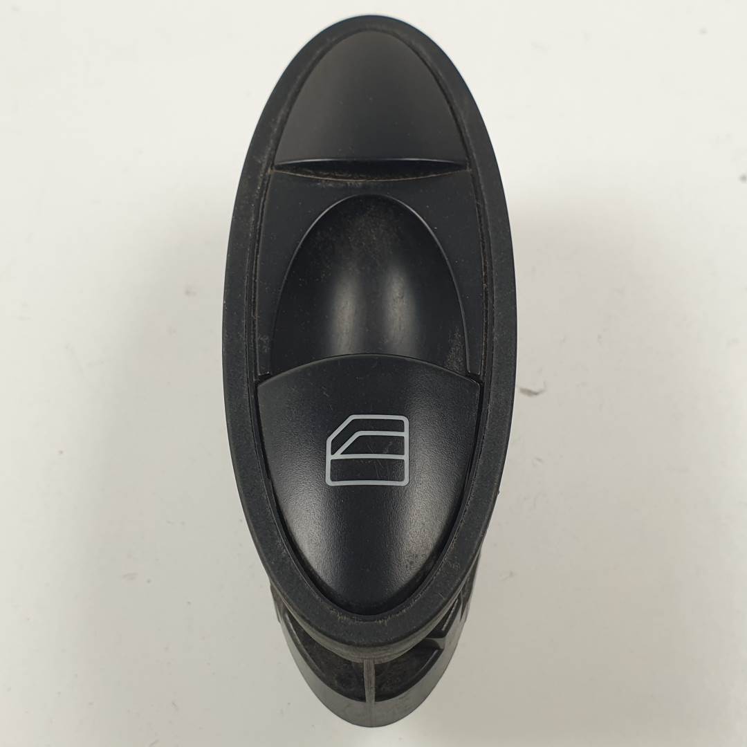MANDO ELEVALUNAS TRASERO DERECHO - A2118218551 - MERCEDES - CLASE E (W211) FAMILIAR