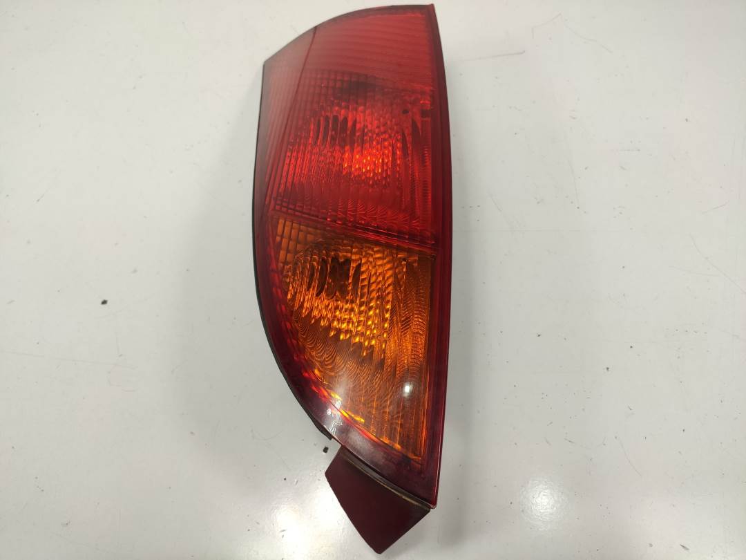 PILOTO TRASERO IZQUIERDO - ASY1M5113405A - FORD - FOCUS BERLINA (CAK)