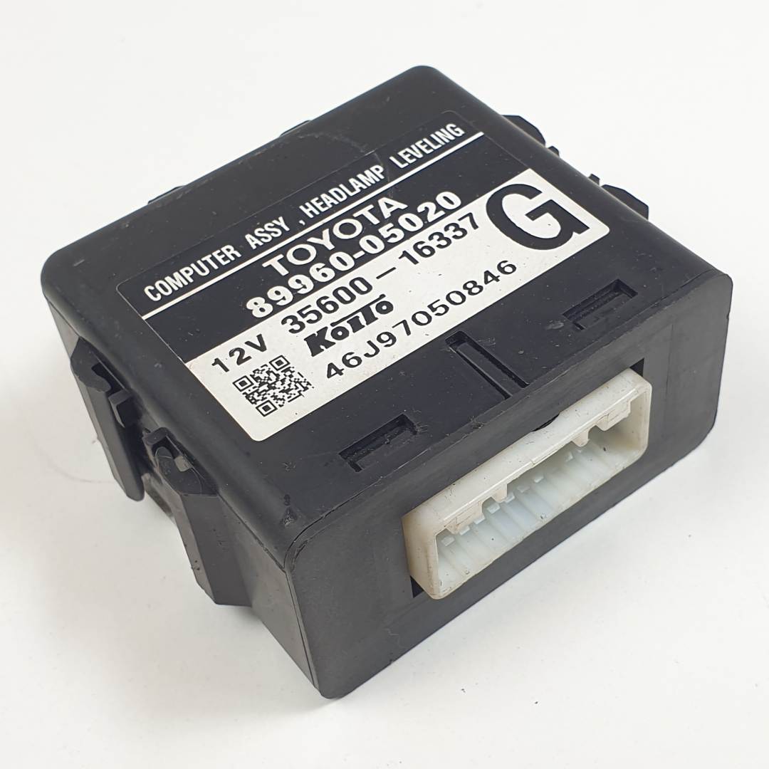MODULO ELECTRONICO - 8996005020 - TOYOTA - AVENSIS WAGON (T25)