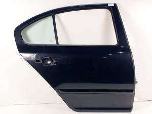 PUERTA TRASERA DERECHA SKODA OCTAVIA BERLINA (1Z3) Autodesguaces Alicante
