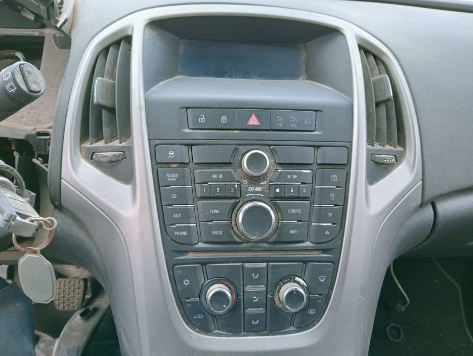 PANTALLA MULTIFUNCION