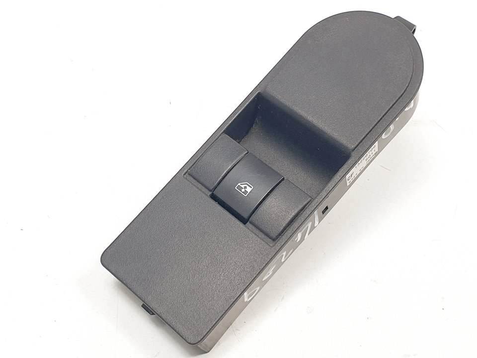 MANDO ELEVALUNAS DELANTERO DERECHO - 13228709 - OPEL - ASTRA GTC