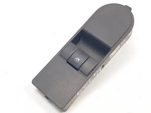 MANDO ELEVALUNAS DELANTERO DERECHO 13228709 OPEL ASTRA GTC Autodesguaces Alicante
