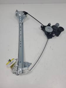 ELEVALUNAS DELANTERO IZQUIERDO 8572042130 TOYOTA RAV4 Autodesguaces Alicante