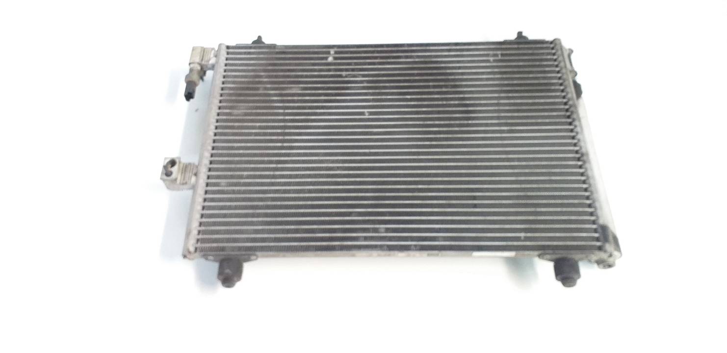 CONDENSADOR / RADIADOR AIRE ACONDICIONADO