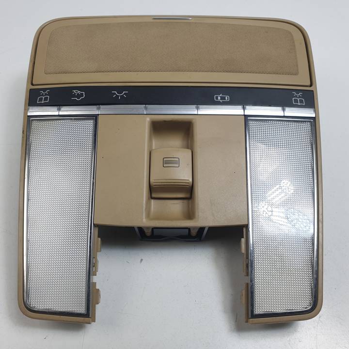 LUZ INTERIOR A2168705526 MERCEDES CLASE S (W221) BERLINA Autodesguaces Alicante
