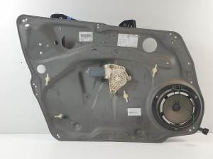 ELEVALUNAS DELANTERO IZQUIERDO A1695400905 MERCEDES CLASE B (W245) Autodesguaces Alicante