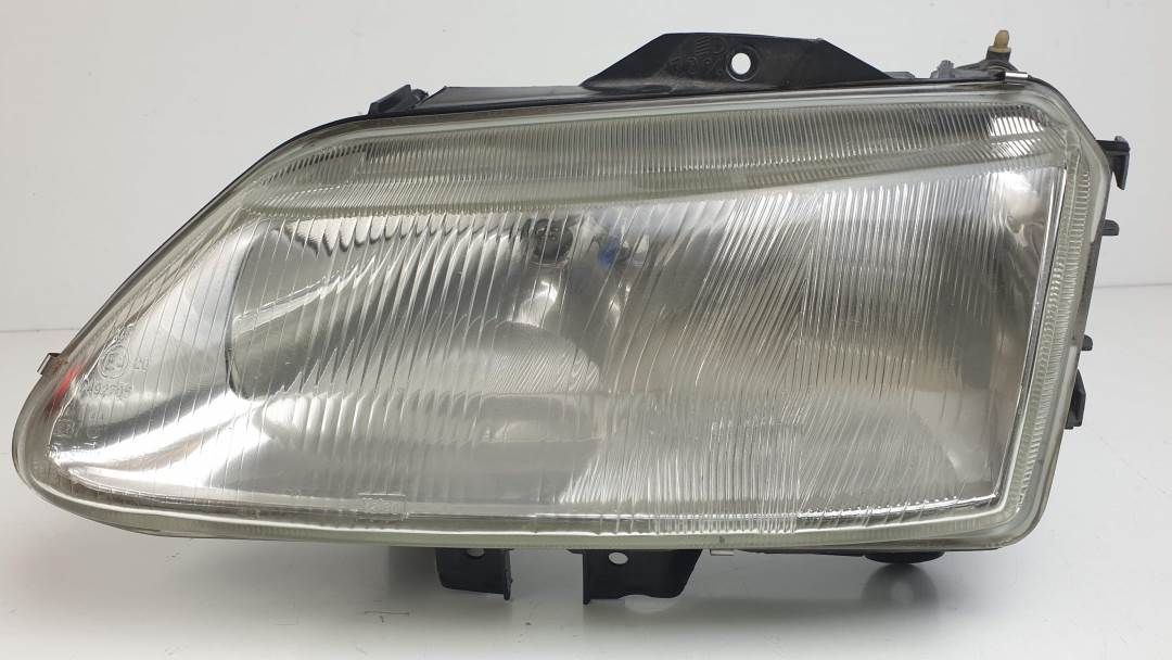 FARO IZQUIERDO - RENAULT - LAGUNA (B56)
