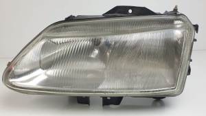 FARO IZQUIERDO RENAULT LAGUNA (B56) Autodesguaces Alicante