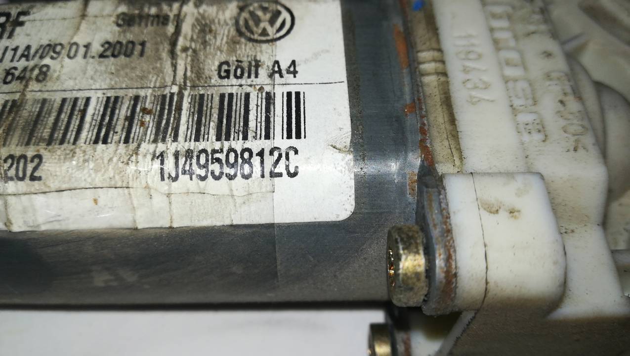 MOTOR ELEVALUNAS TRASERO DERECHO