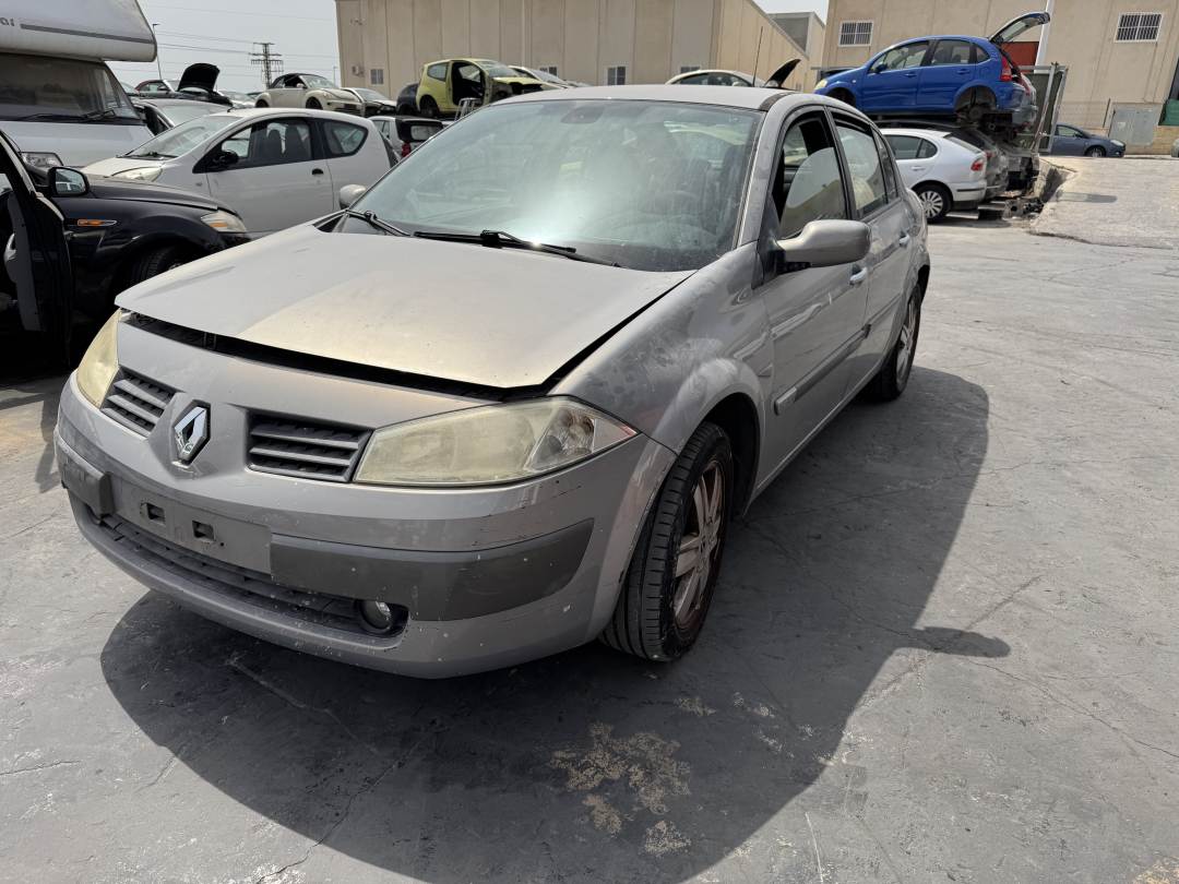RENAULT MEGANE II CLASSIC BERLINA (2003 - 2010)