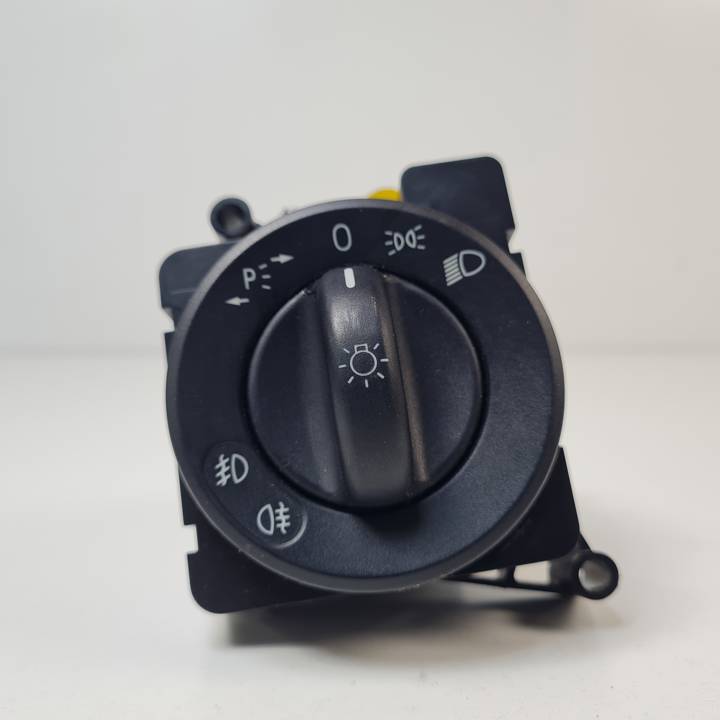 MANDO LUCES HVW9065450704 VOLKSWAGEN CRAFTER CAJA CERRADA Autodesguaces Alicante