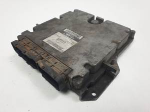 CENTRALITA MOTOR UCE 8200312426 RENAULT ESPACE IV (JK0) Autodesguaces Alicante