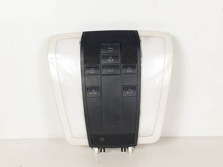 LUZ INTERIOR A2048200823 MERCEDES CLASE C (W204) LIM. Autodesguaces Alicante