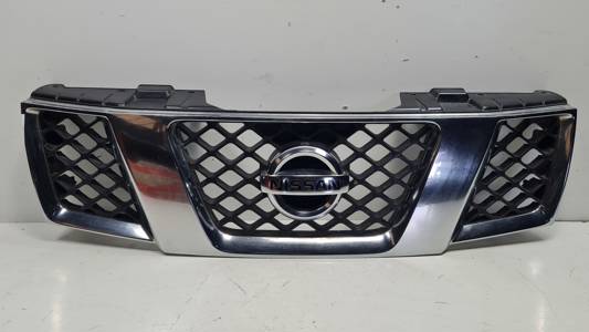 REJILLA DELANTERA 62310EB400 NISSAN NAVARA PICK-UP (D40M) Autodesguaces Alicante