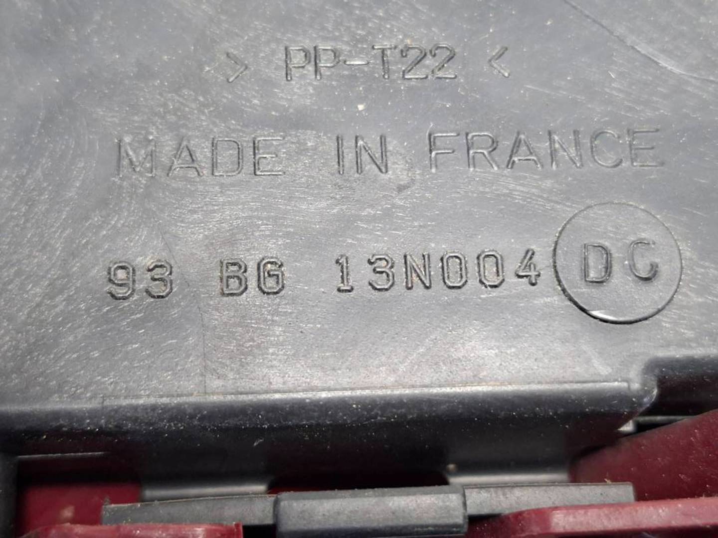 Foto 5 de Piloto Trasero Izquierdo Ford Mondeo Berlina/familiar (fd) (1992–1996)