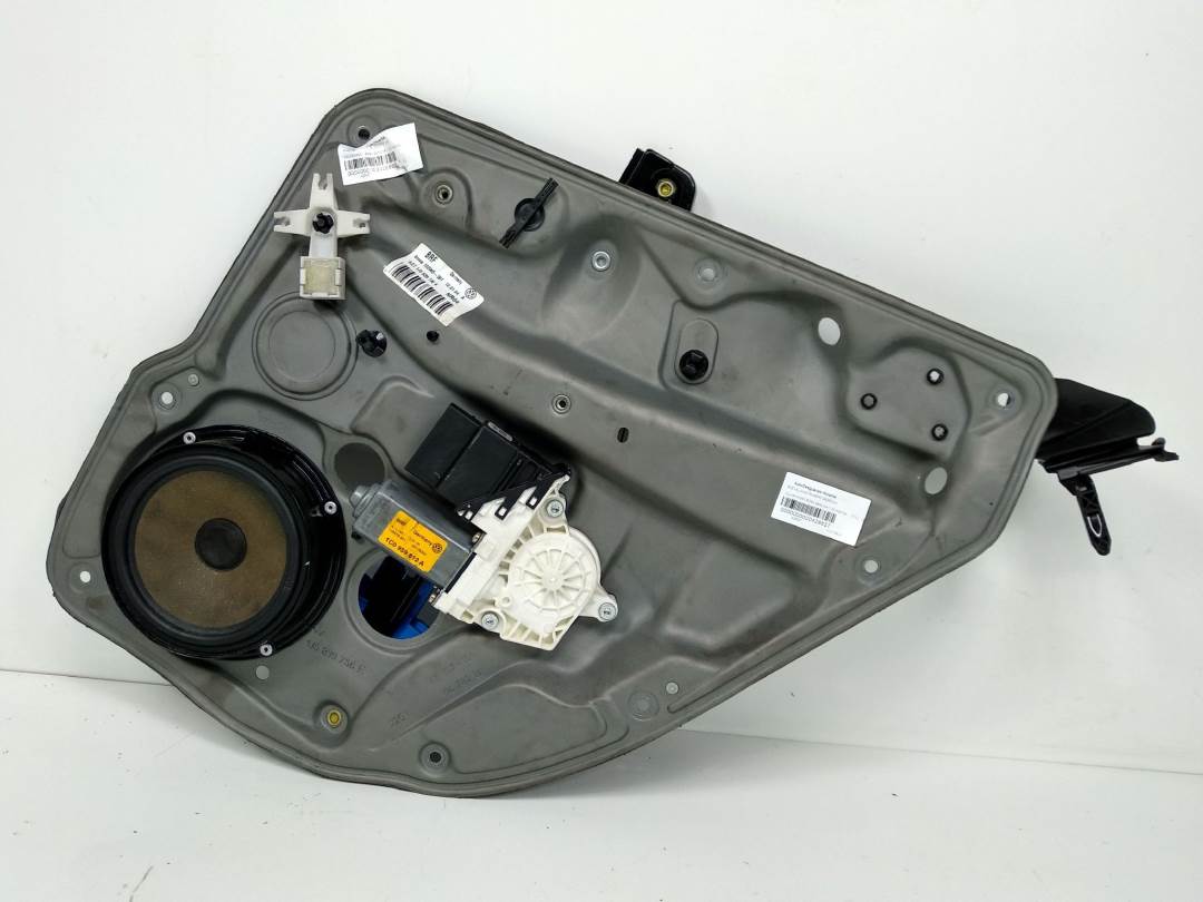 ELEVALUNAS TRASERO DERECHO - 1C0959812A - VOLKSWAGEN - BORA BERLINA (1J2)